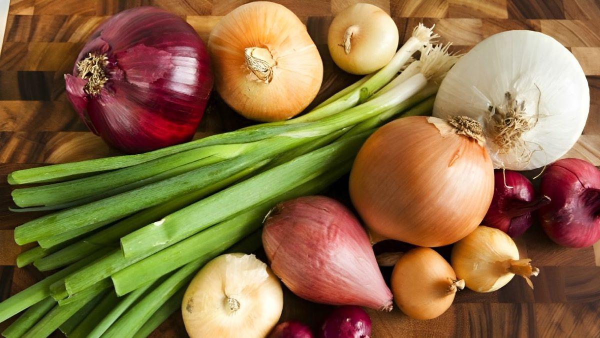 Çoğu Yemeğin Olmazsa Olmazı Soğan Bizi Ağlatmakta Nasıl Bu Kadar Maharetli?