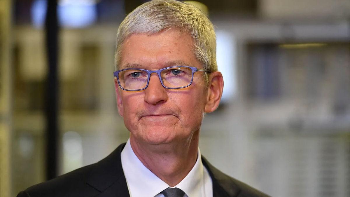Tim Cook, Toplamda 33 Milyon Dolarlık Apple Hissesi Satarak 16 Milyon Dolar Elde Etti
