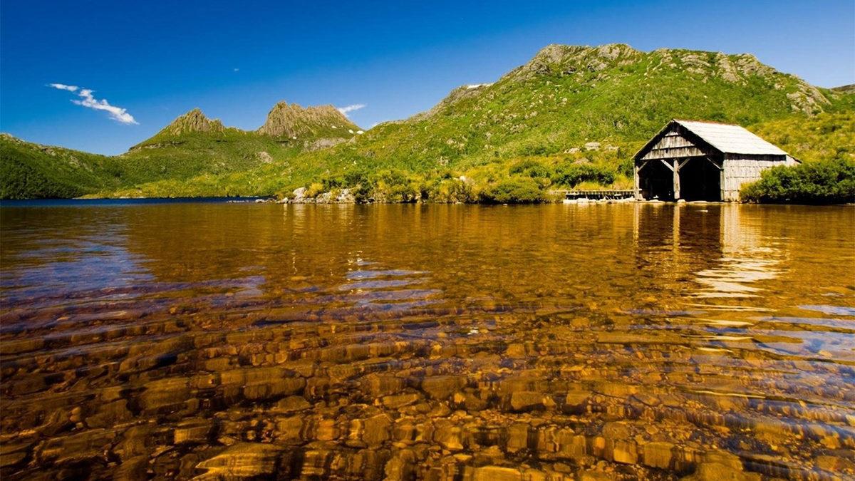 Göl Suları Nasıl Oluyor da Toprak Tarafından Bir Sünger Gibi Emilmiyor?