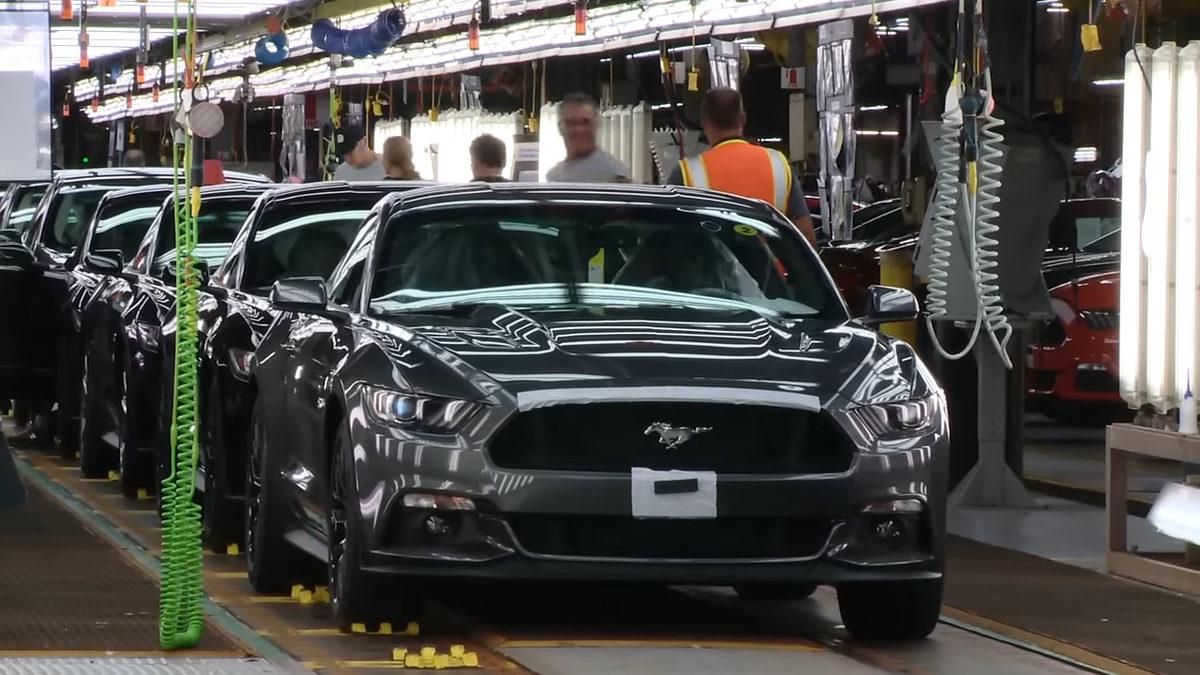 Tasarımdan Performansa Kadar ABD ve Avrupa Mustang’leri Arasındaki Farklar Neler? Hangisi Daha Güçlü?