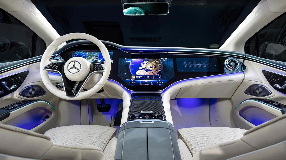 2025 Mercedes-Benz EQS Tanıtıldı (S-Serisini Kopyalamış)