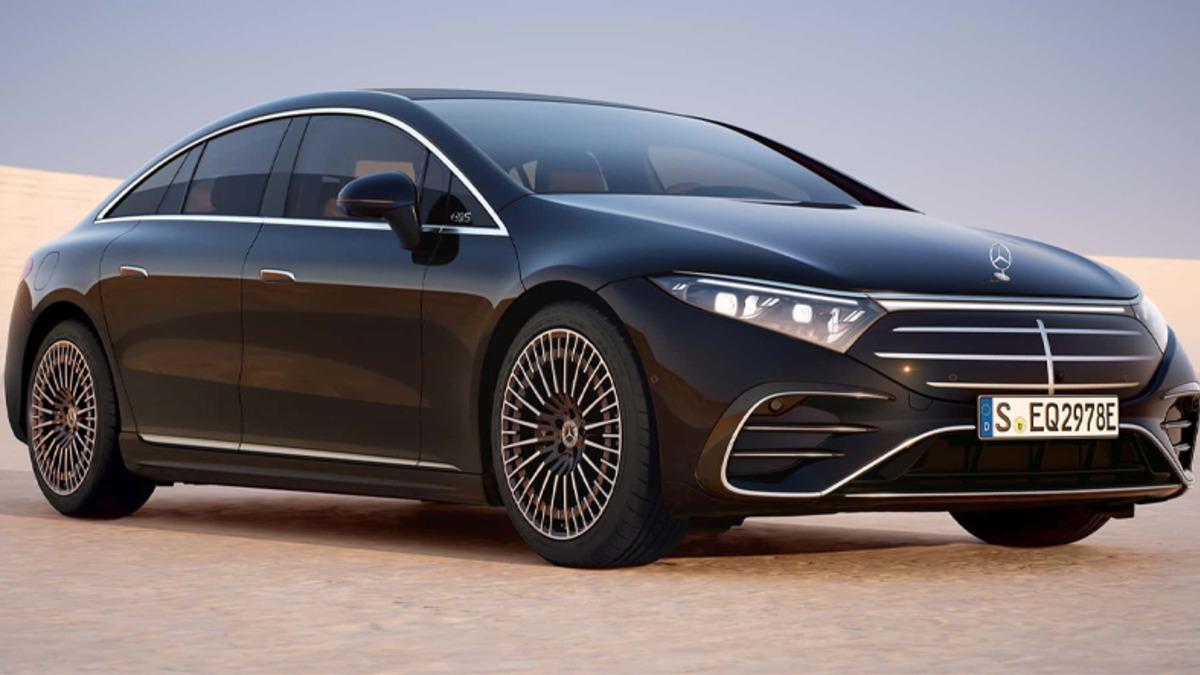 2025 Mercedes-Benz EQS Tanıtıldı (S-Serisini Kopyalamış)