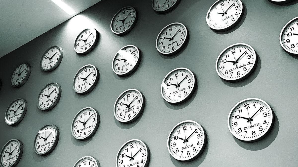 Zamanın Sınırlarını Zorlayan Dünyanın En Garip Saat Dilimlerini Görünce Jet-lag Olacaksınız