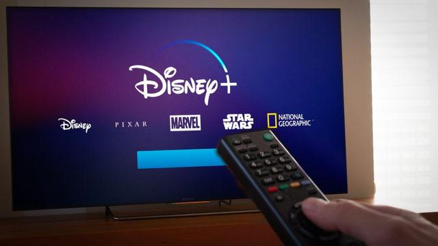 Disney+’tan Ekrana Boş Boş Bakıp Ne İzleyeceğini Seçemeyenler İçin Özellik Geliyor