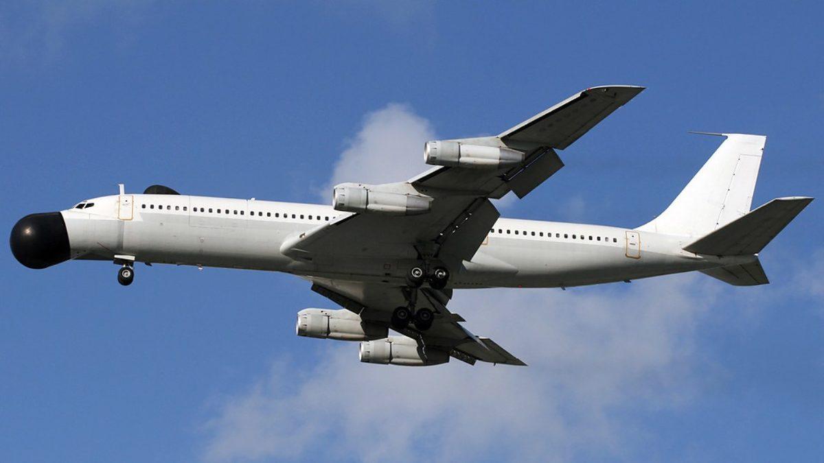 Muhtemelen Daha Önce Hiç Görmediğiniz Bu Uçağın Burnu, Neden Palyaçoyu Anımsatacak Bir Tasarıma Sahiptir?