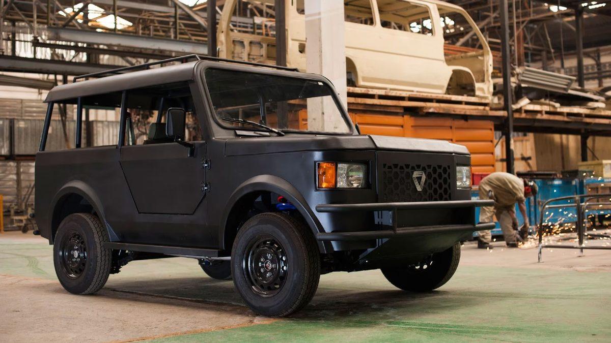 Afrika’da Üretildiğini Duyunca Hayrete Düşeceğiniz Arabalar: Bazıları Alışılmışın Epey Dışında Tasarımlara Sahip!