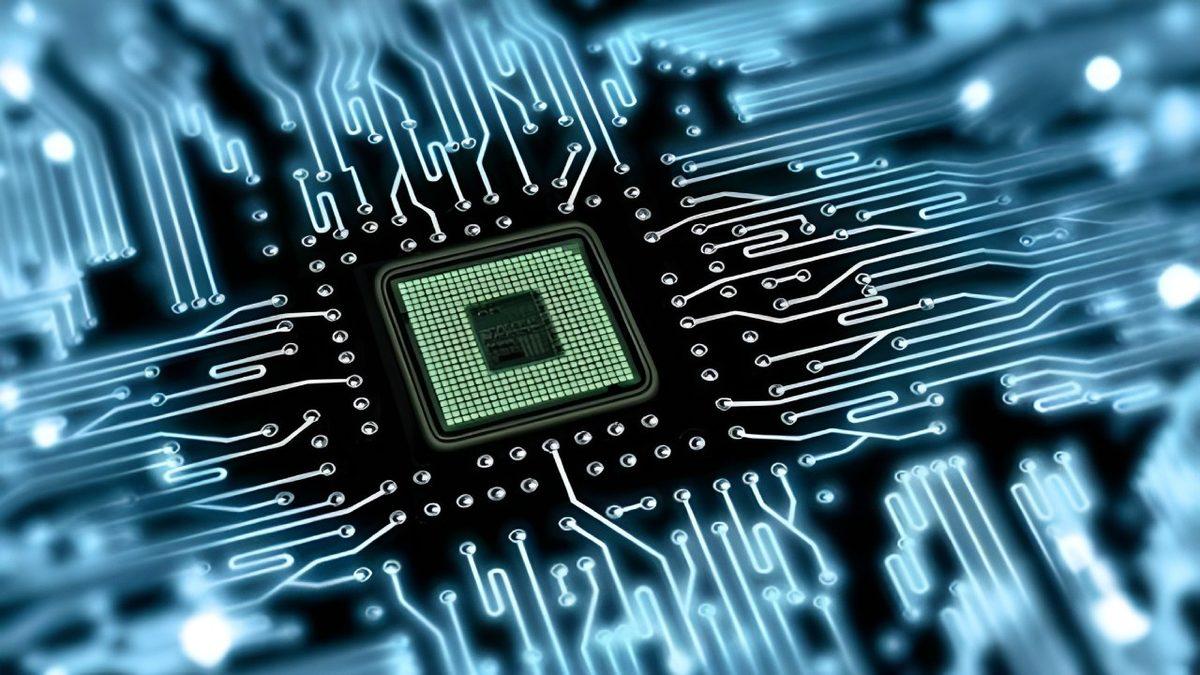 Bu İçeriği Okuduktan Sonra Isınan Teknolojik Aletlerinizi Kullanmaya Devam Ederken İki Kere Düşüneceksiniz!