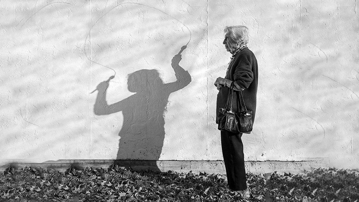 Gençlerin Büyüklerden Sürekli ‘’Ben Senin Yaşındayken…’’ ile Başlayan Cümleler Duymasının Bilime Göre Açıklaması