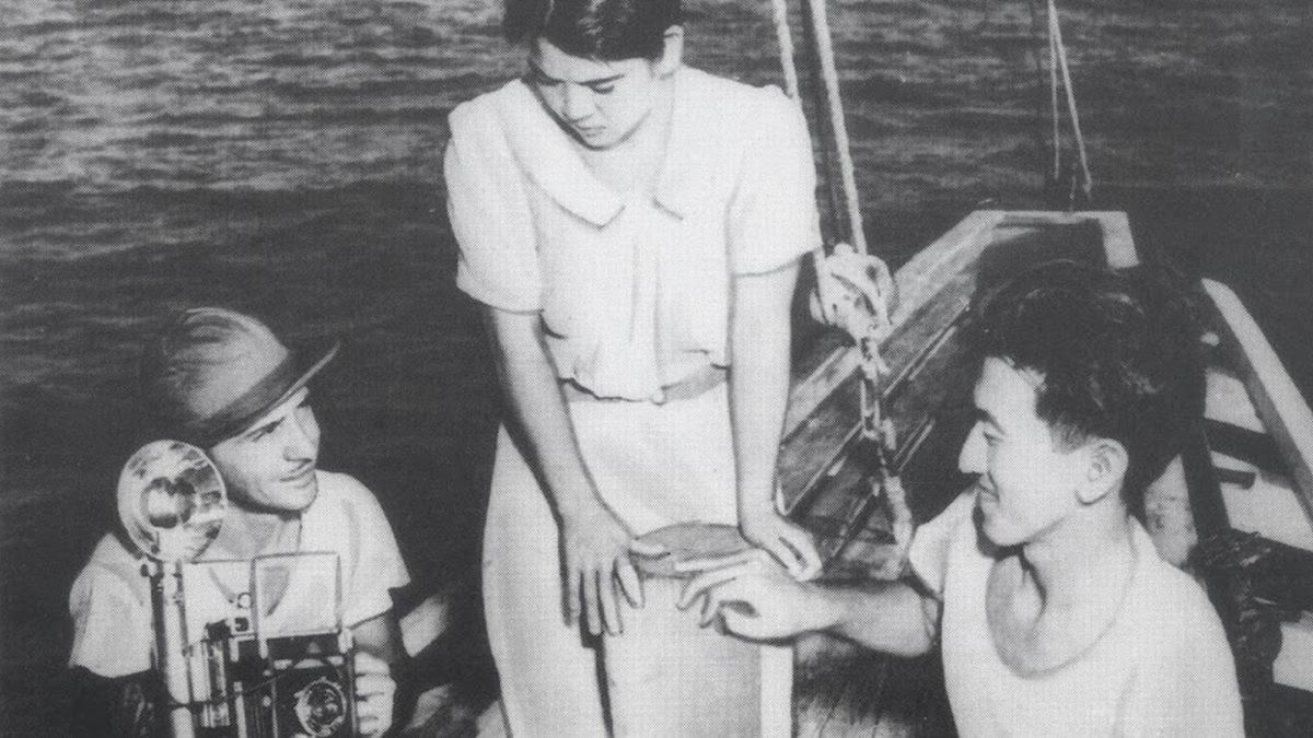 32 Erkekle Terk Edilmiş Bir Adada 7 Yıl Mahsur Kalan Kadın: Kazuo Higa’nın Filmlere Konu Olan İlginç Hikâyesi