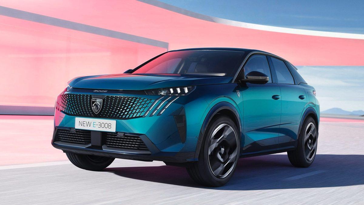 Furya Tersine Döndü: Stellantis, Talep Olması Hâlinde Doğuştan Elektrikli Otomobillerinin Yakıtlı Versiyonunu Üretecek!