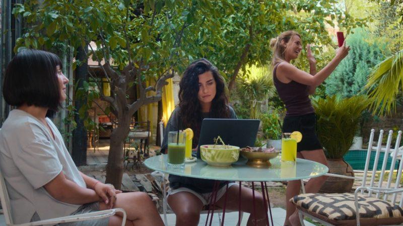 Netflix Dizisi Zeytin Ağacı’nın 2. Sezonu Geliyor! Çıkış Tarihi Açıklandı, İlk Tanıtım Fragmanı Paylaşıldı [Video]