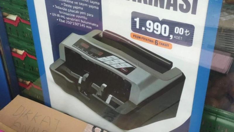 BİM’e Para Sayma Makinesi Geleceği İddia Edildi: "Yeni Paralara Uyumlu" İfadesi Sosyal Medyayı Karıştırdı