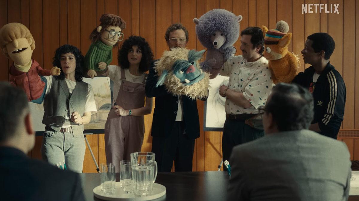 Netflix’in Başrolde Benedict Cumberbatch’in Yer Aldığı Eric Dizisinden Fragman Geldi [VİDEO]