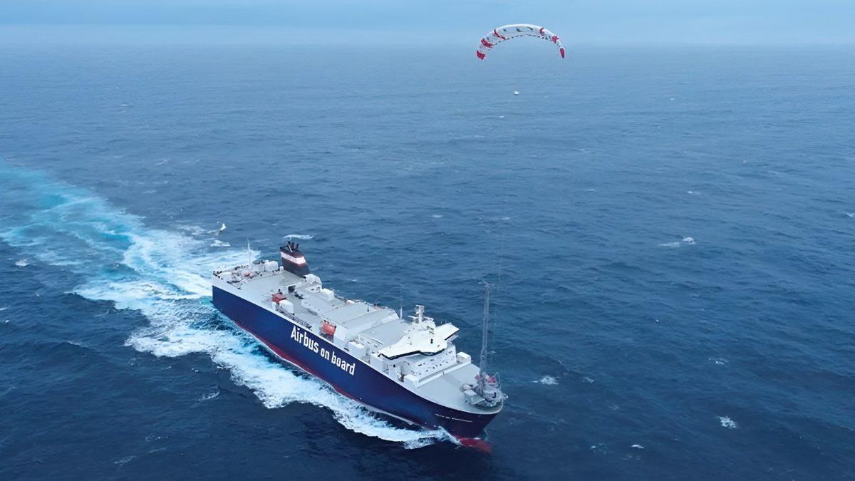 Bir Uçurtma, Yakıtı Olmayan Devasa Bir Kargo Gemisini Gideceği Yere Nasıl Götürebiliyor?