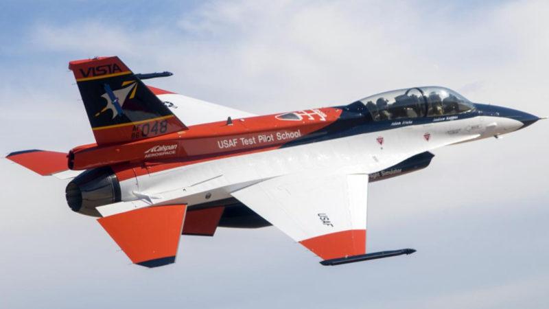 ABD’de Gerçekleştirilen Testlerde Yapay Zekâ, Pilotlarla Aşık Attı