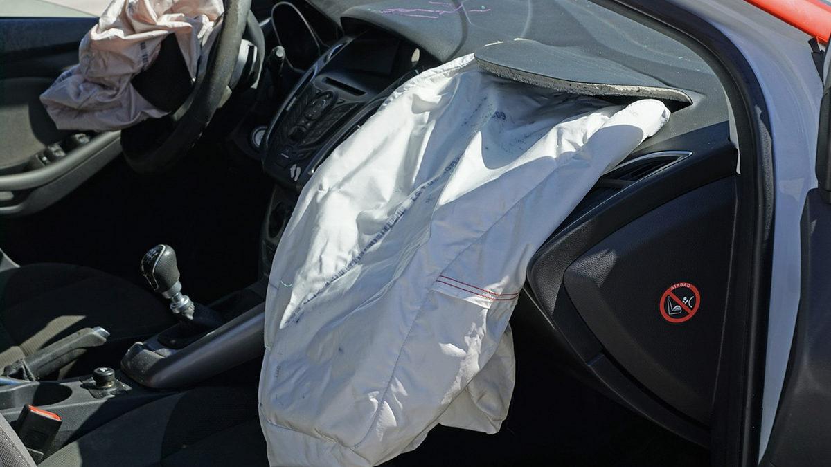 Arkadan Çarpan Aracın Suçlu Olduğunu Biliyoruz: Peki Hangi Araç Daha Fazla Hasar Alıyor?
