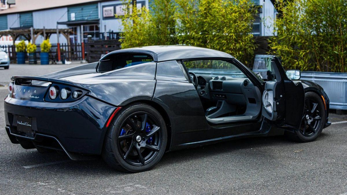 Dünyada Bir Benzeri Daha Olmayan Tesla Roadster RR Prototipi Satışa Çıktı