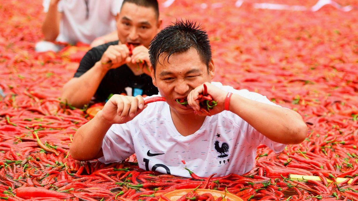 Mazoşizmin En Yaygın Şekli: Kulaklarımızdan Ateşler Fışkırsa da Acı Yemeye Neden Israrla Devam Ederiz?
