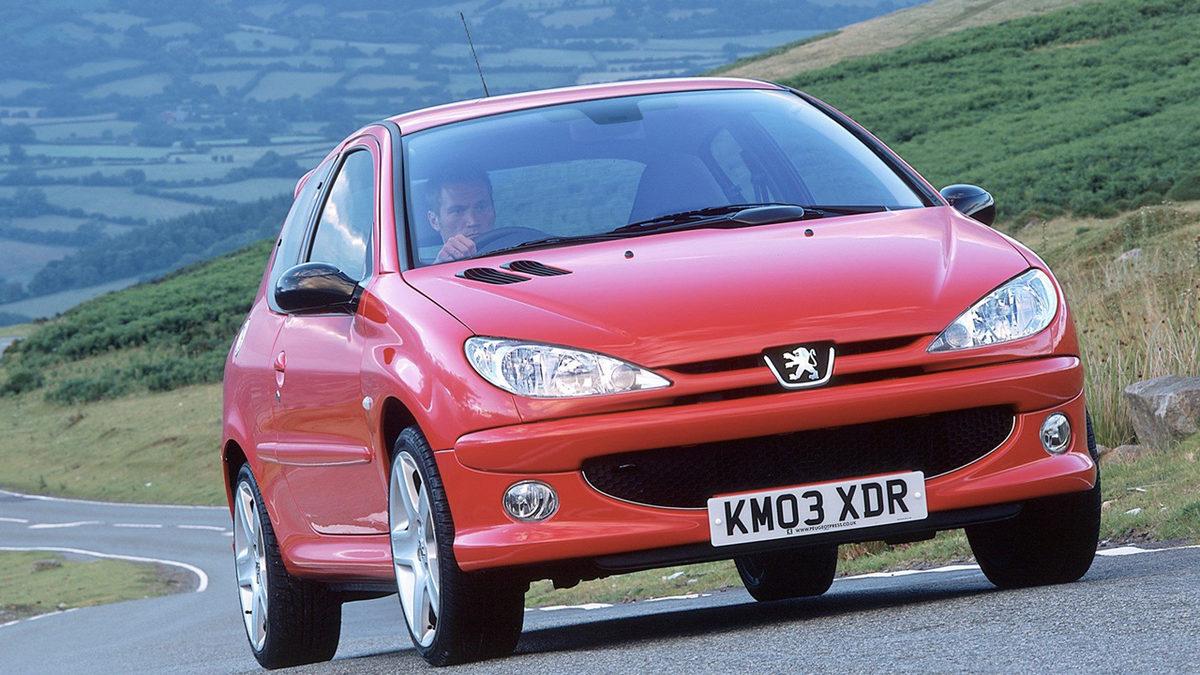 Araba Alırken Dikkat! İşte Kronik Sorunlarıyla Nam Salan Modeller