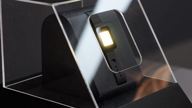 LG, Akıllı Saatlere Çağ Atlatacak Yeni Ekran Teknolojisini Duyurdu: 3 Boyutlu Görüntü Üretebiliyor