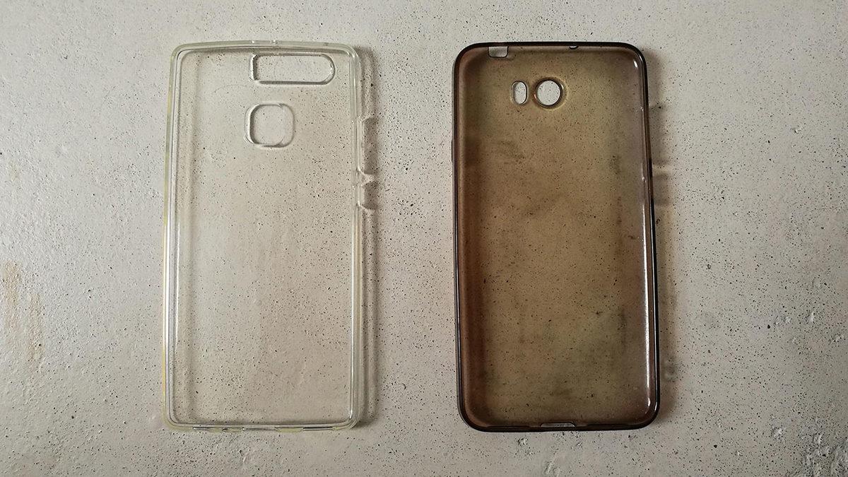 Şeffaf Telefon Kılıflarının Neden ve Nasıl Sarardığını Öğrenince Bir Daha Temizlemeye Bile Uğraşmayacaksınız