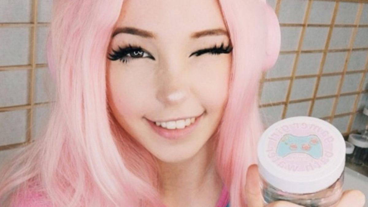 Duş Aldığı Suyu Satarak Sosyal Medyanın Gündemine Oturan Belle Delphine, 