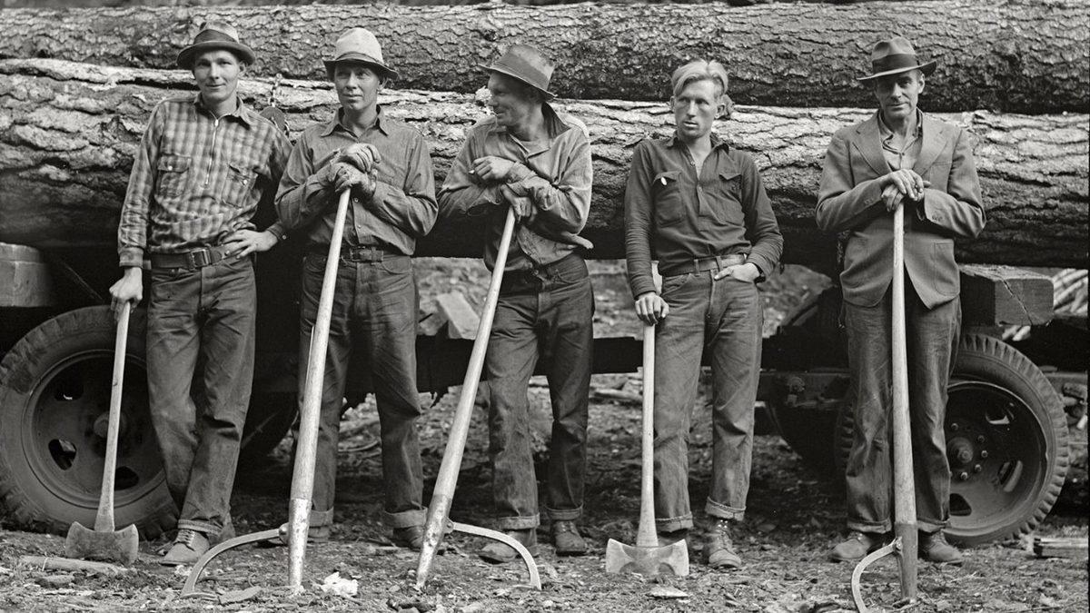 Şimdilerin Olmazsa Olmazı Kot Pantolonlar Nasıl Ortaya Çıktı? Binlerce Yıllık Geçmişi Var!