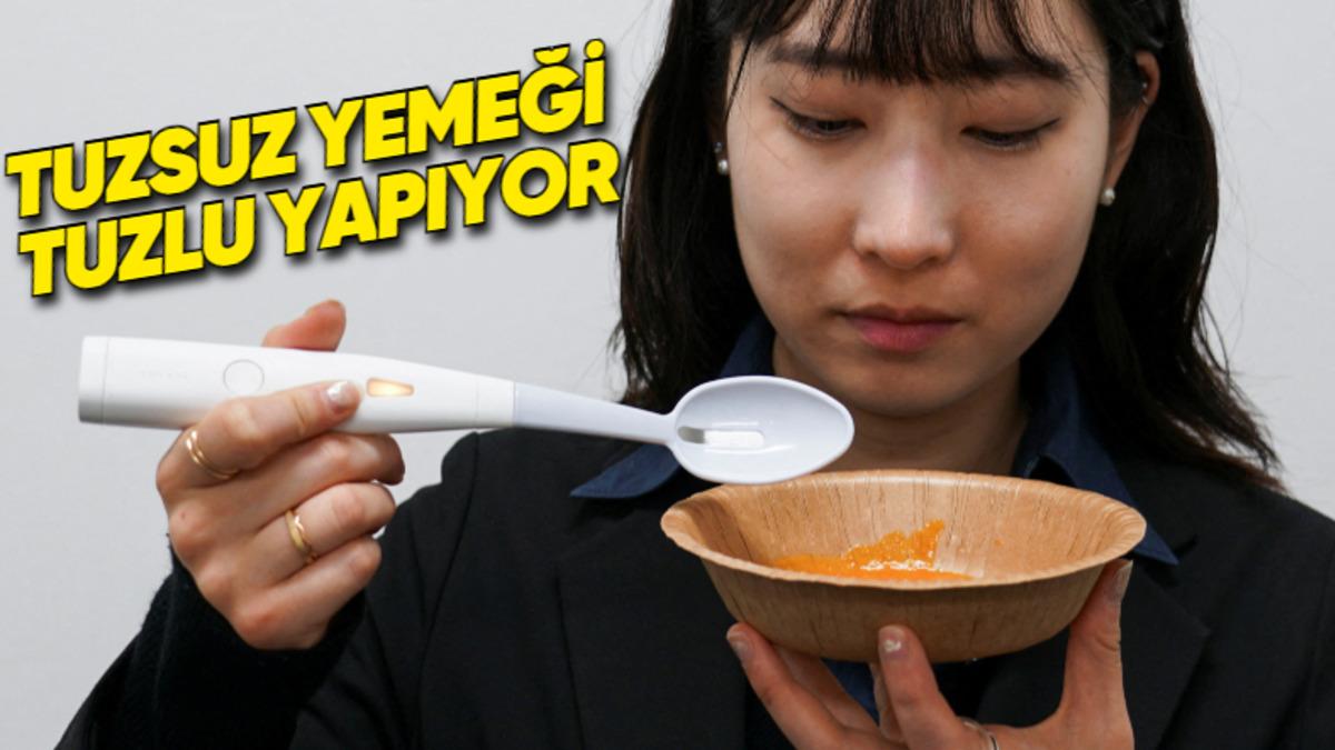 Yemeğe Tuz Dökmeden Tuzlu Tat Verebilen "Elektronik Kaşık" Tanıtıldı