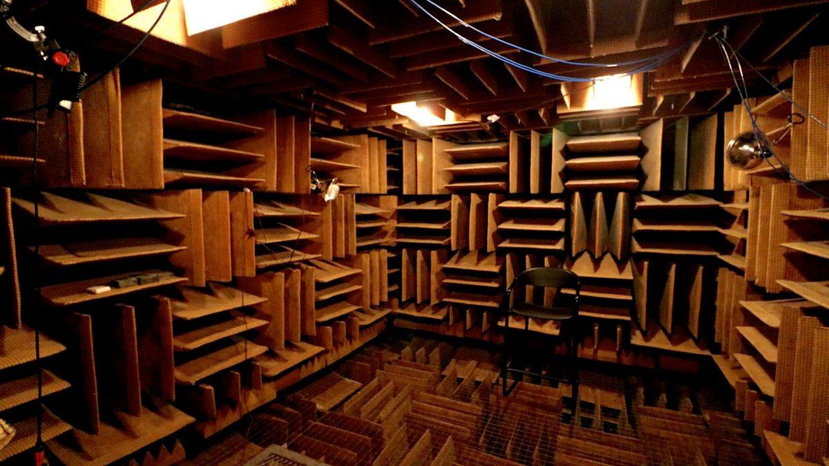 Dünyanın En Sessiz Odasının Ardındaki Dâhiyane Mühendislik: Kalp Atışlarınızı Duyabileceğiniz Kadar Sessiz!