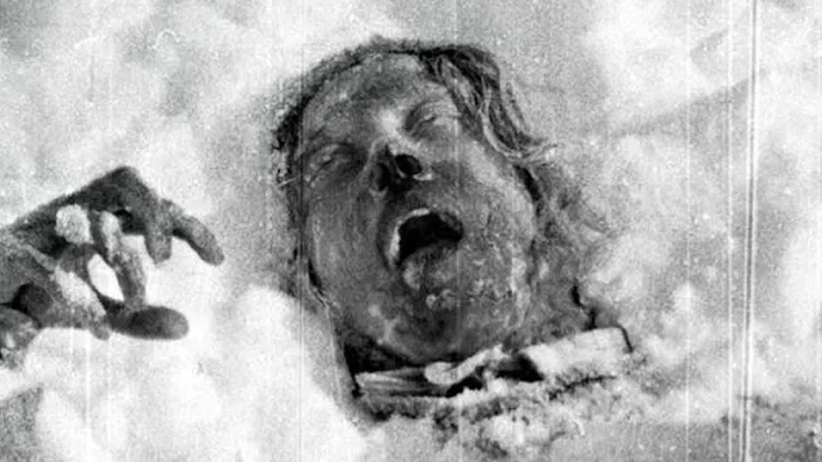 Kâbus Yaşatacak Tarihin En Ürpertici 15 Fotoğrafı (Hassas İçerik)