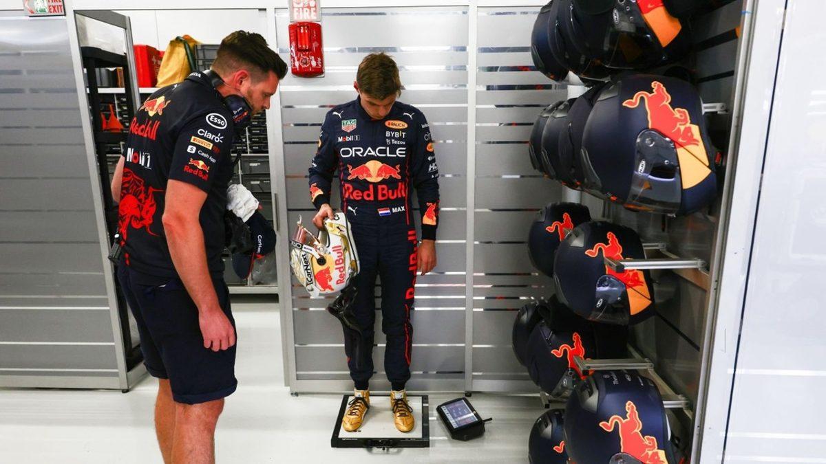 F1 Pilotları Yarıştan Sonra Neden Tartılıyor? Tek Sebebi Kilo Kaybına Bakmak Değil!