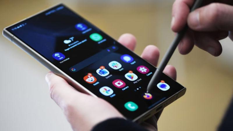 2024’ün İlk Çeyreğinde En Çok Satan Yapay Zekâ Destekli Telefon Galaxy S24 Oldu