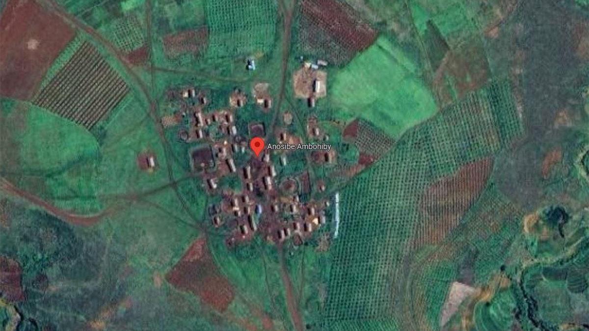 Uzaydan Bakıldığında Bile Gözüken Madagaskar’daki Kraterin İçinde Ne Var?