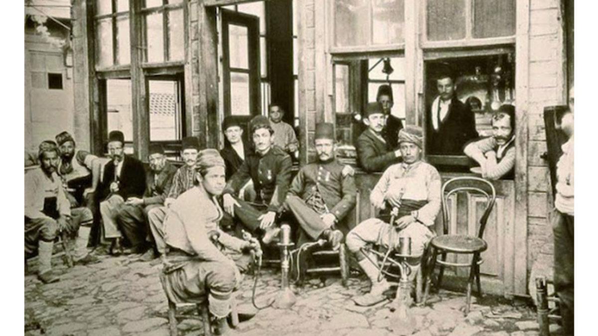 Osmanlı Döneminde Kahvenin Yasaklanmasının Hiç de Aklınıza Gelmeyecek Esas Sebebi