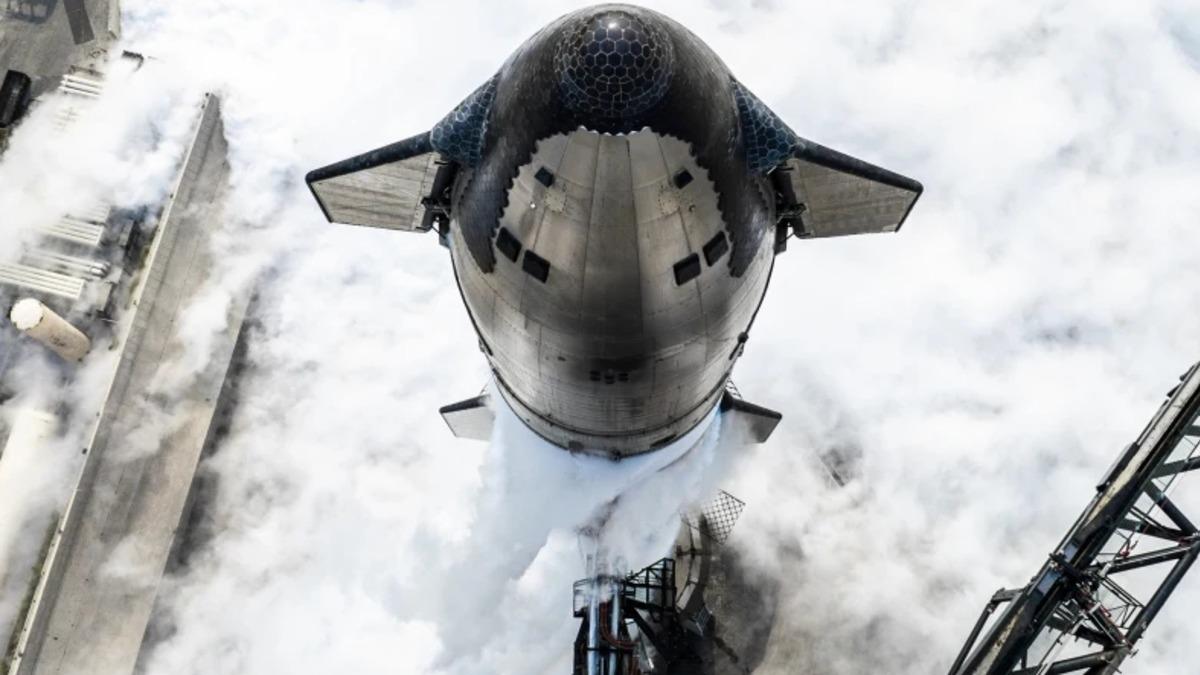 İnsanlığı Ay’a Geri Götürecek Dünyanın En Büyük Roketi Starship’in Dördüncü Uçuş Testi Gerçekleştirildi [Video]