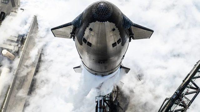 İnsanlığı Ay’a Geri Götürecek Dünyanın En Büyük Roketi Starship’in Dördüncü Uçuş Testi Gerçekleştirildi [Video]