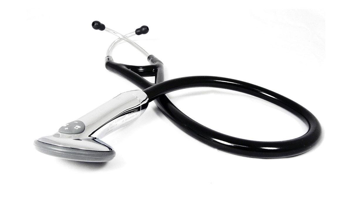 Bir Doktorun Yaka İğnesi de Diyebileceğimiz Stetoskoplar Nasıl Çalışıyor ve Sağlığımız Hakkında Bilgi Verebiliyor?