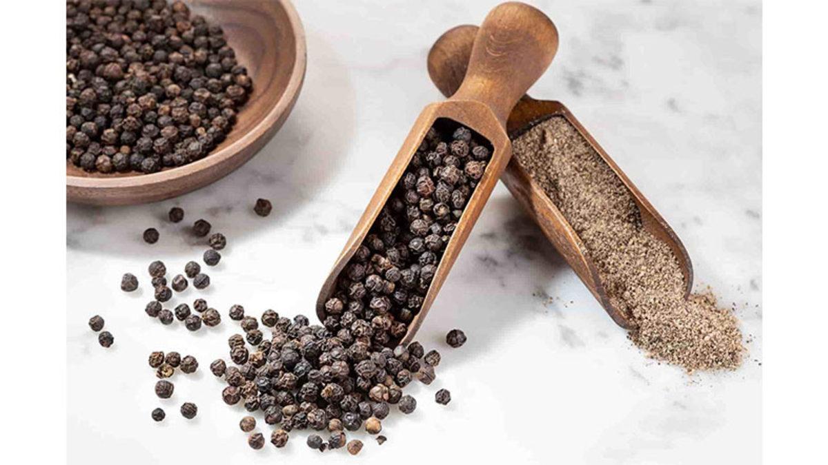 Tüm Baharatların Aksine Karabiber Neden Deli Gibi Hapşırmamızı Sağlıyor?