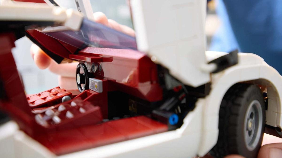 LEGO, Lamborghini’nin İkonik Otomobili Countach 5000 Quattrovalvole Seti Oluşturdu: İşte Fiyatı