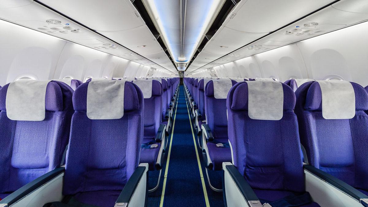Uçak Koltuklarının Hep Mavi Renkte Olmasının Hiç Tahmin Edemeyeceğiniz Sebebi