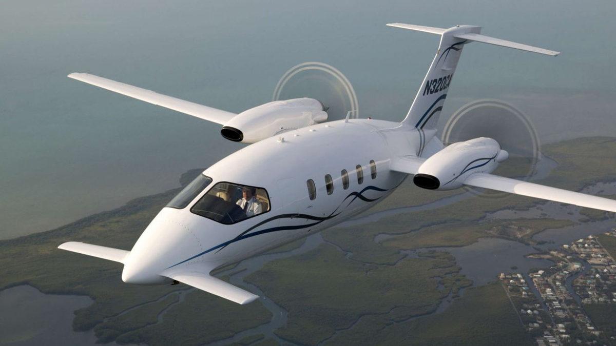 Günümüzde Bile Hâlâ Kullanılan Piaggio P.180 Avanti Uçağının Burnunda Neden Kanatlar Var?