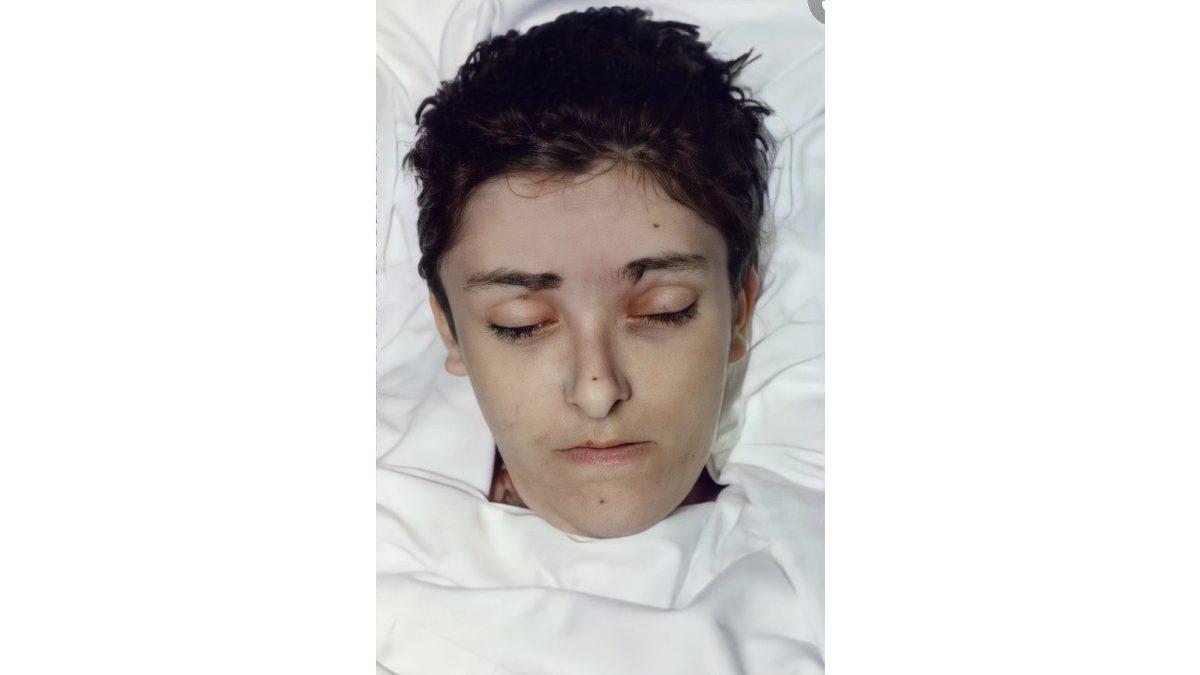 Teoriler Üretirken Kafanız Yanacak: Bir Otelde Ölü Bulunduğundan Beri Kim Olduğu Bilinmeyen Gizemli Kadının Tüyler Ürpertici Hikâyesi