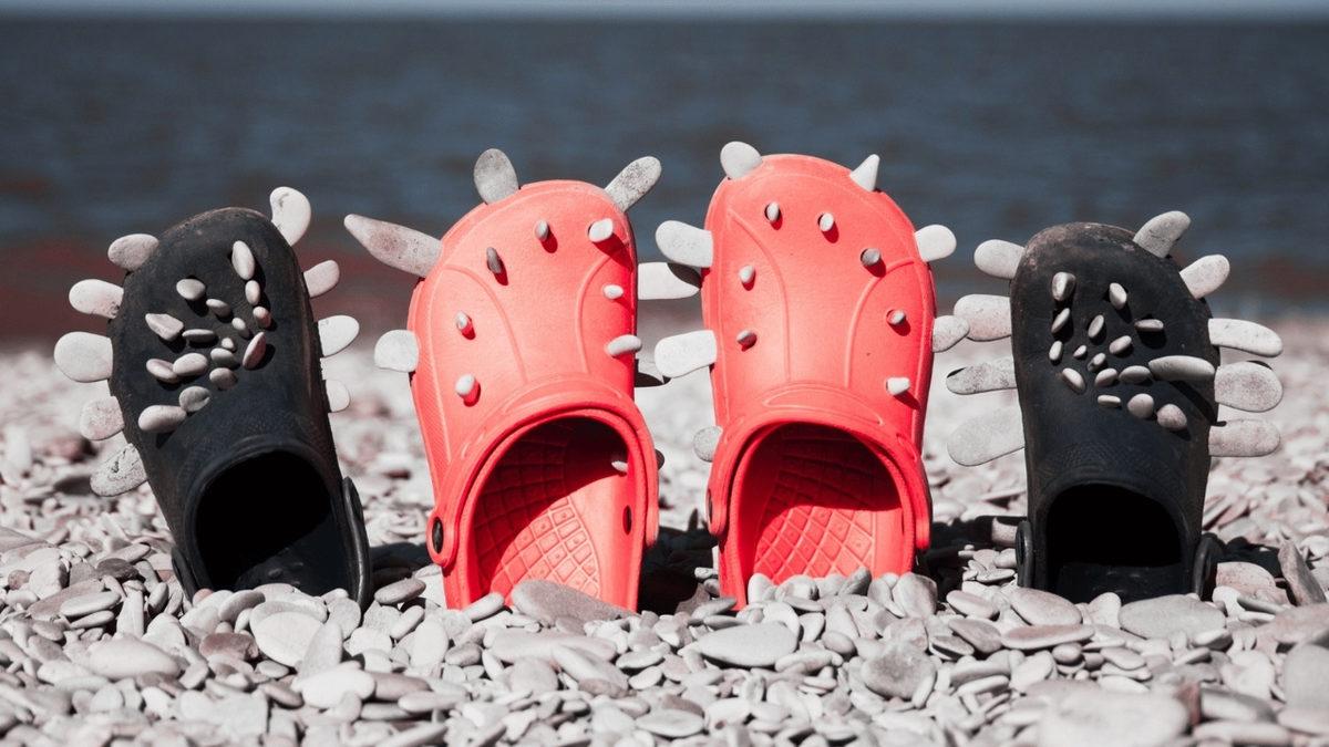 Crocs Terlikler Neden Bu Kadar Popüler? İşte En Sevilen Modeller
