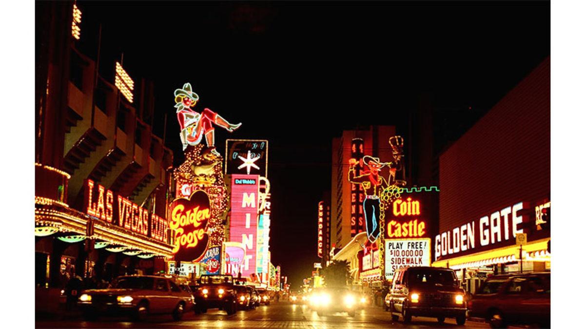 Zamanında Küçücük Bir Kasaba Olan Las Vegas, Nasıl Oldu da Kumarın Başkenti Hâline Geldi?