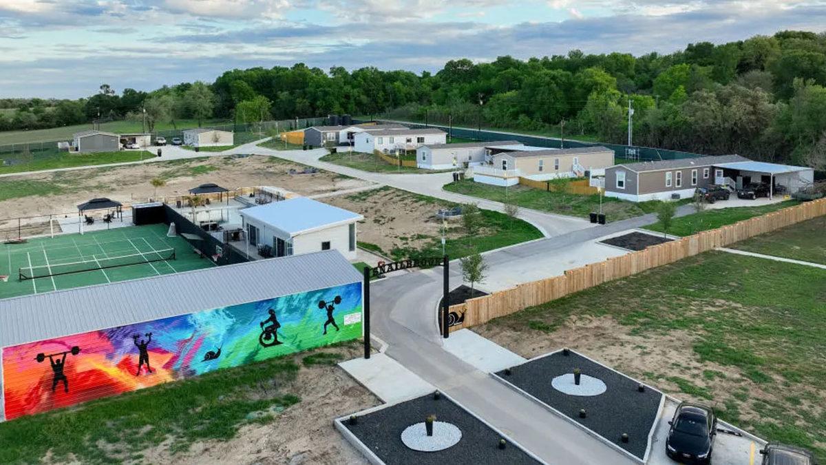 Elon Musk’ın Çalışanları İçin Hayır mı Şer mi Olduğu Tartışmalı Olan Şirket Kasabası Projesi