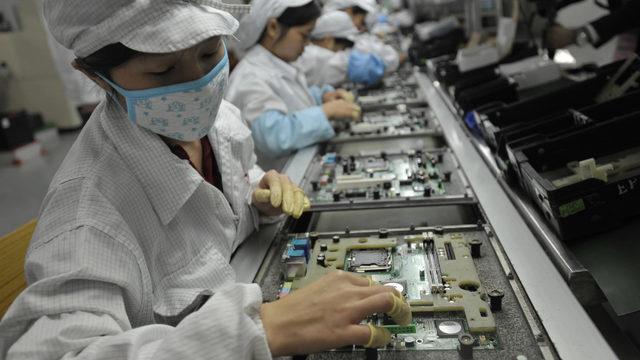 Apple’ın Tam Otomasyon Üretim Planı Tutmadı: Makineler Şimdilik Kızağa Çekildi