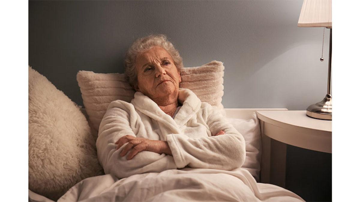 İnsan Yaşlandıkça Alarma Bile Gerek Duymadan Neden Erkenden Uyanır? (Artık Uyuduğunuz Anların Tadını Çıkarabilirsiniz)