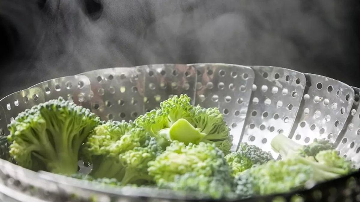 Sebzeleri Pişirdiğimizde İçindeki Vitaminlerin Ne Kadarını Öldürüyoruz?
