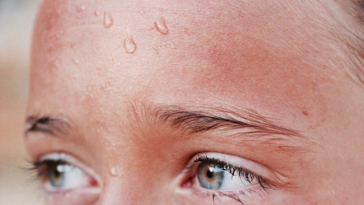 Hissedilen Sıcaklıkla Hava Sıcaklığı Neden Farklı Oluyor? Bazen 10 Derece Bile Değişebiliyor!