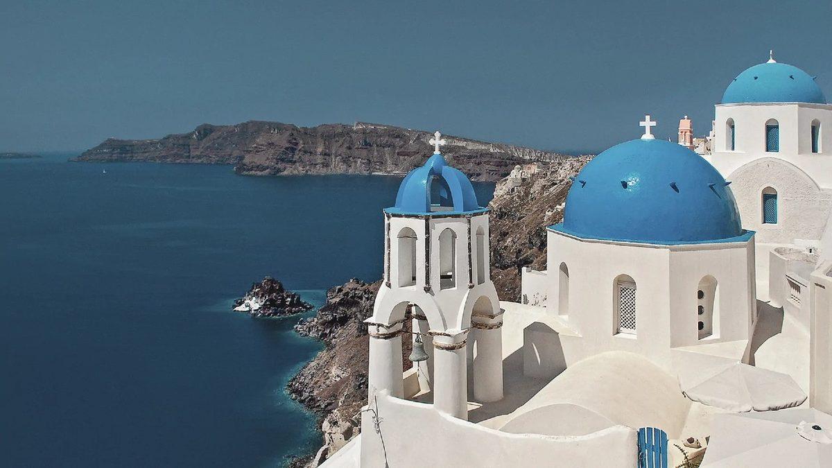 Yunan Adalarındaki Evler Neden Hep Beyaz? Kolera Salgınına Kadar Uzanan Sebepleri Var!